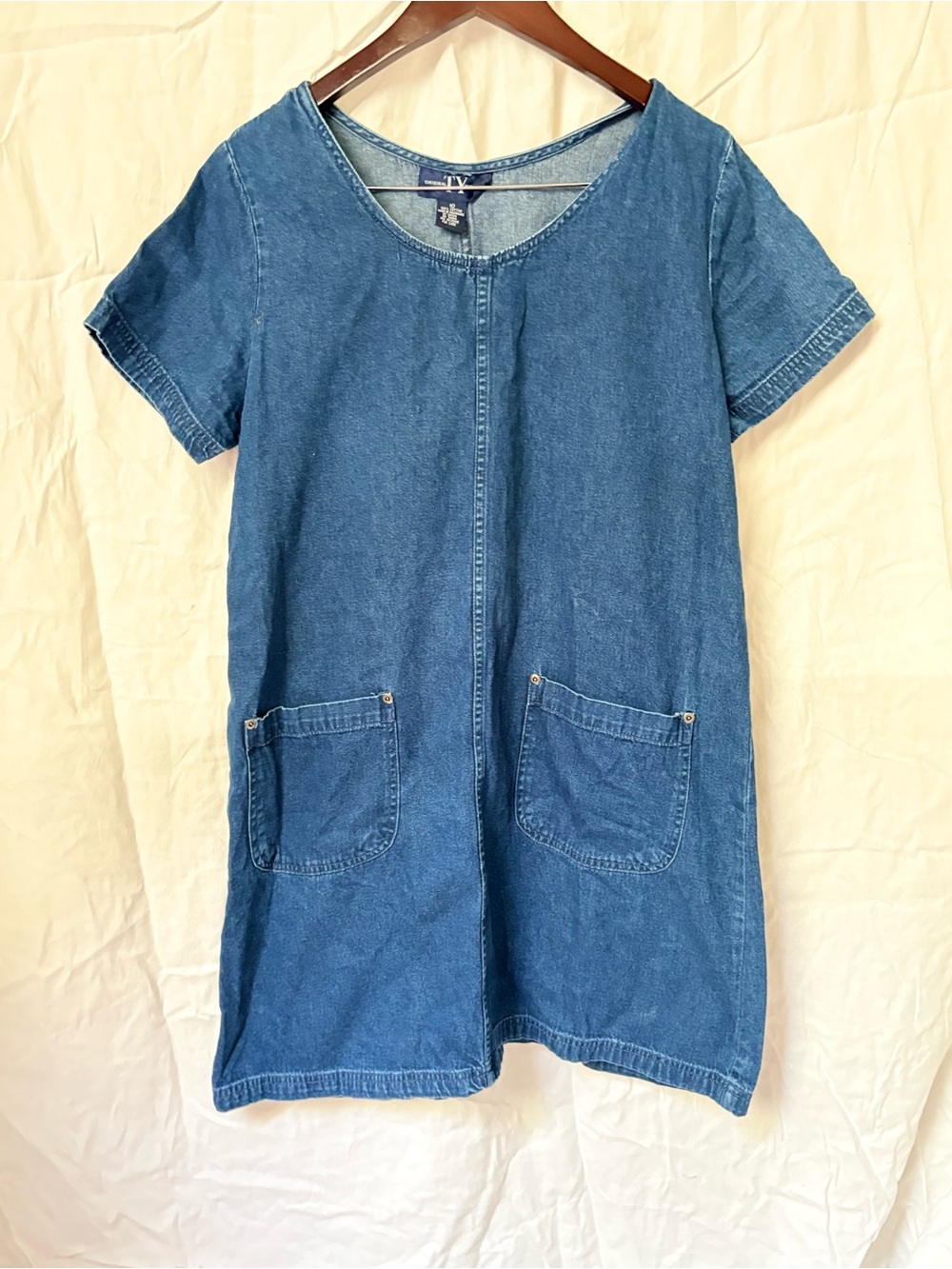 Vintage Denim mini Shift Dress with Front Pockets - Blue